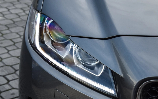 Jaguar F-Pace cena 119000 przebieg: 122588, rok produkcji 2018 z Skwierzyna małe 191